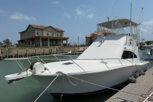 2004 Luhrs 36 Convertible for sale