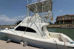 2004 Luhrs 36 Convertible for sale - photo 3