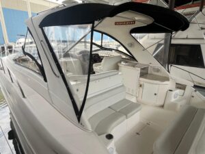 2004 Regal Commodore 4260 for sale - photo 3