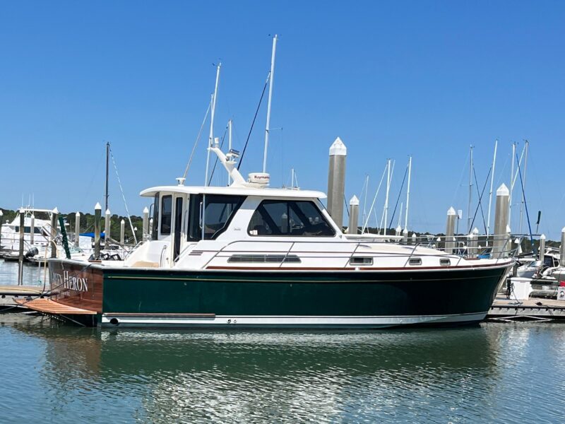 2004 Sabre 42 Express