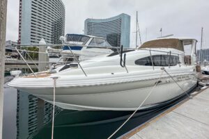 2004 Sea Ray 390 Motor Yacht for sale - photo 4