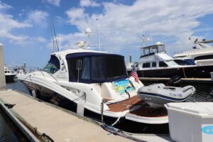 2004 Sea Ray 420 Sundancer for sale - photo 3