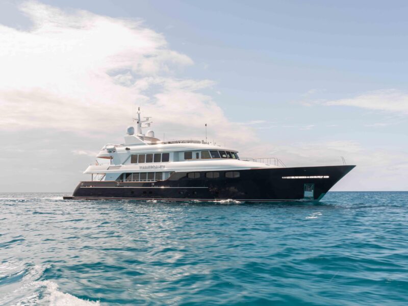 2004 Trinity Yachts Motor Yacht