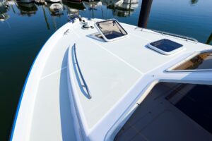 2004 True North 38 for sale - photo 7