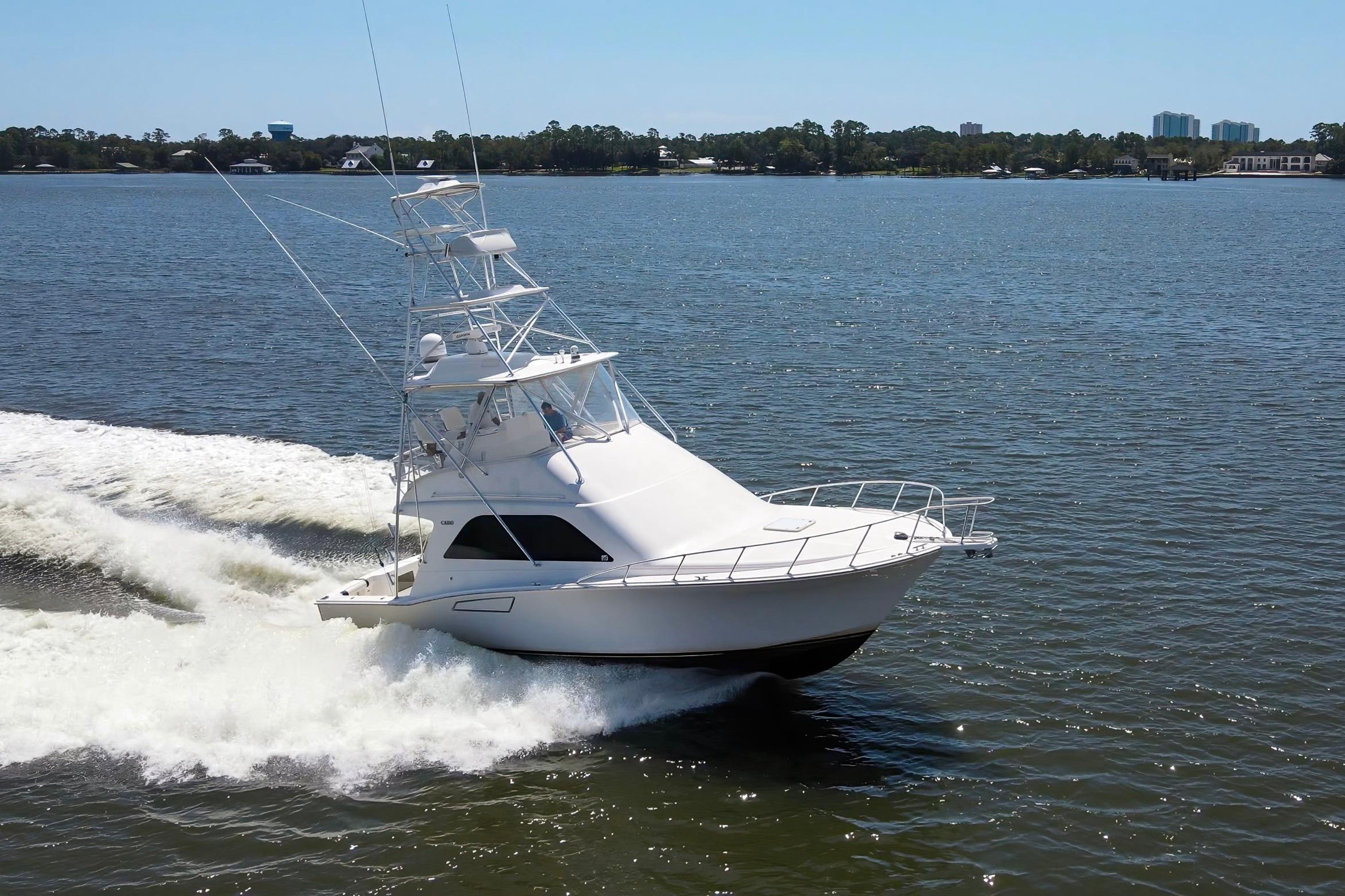 2005 Cabo 40 Flybridge for sale
