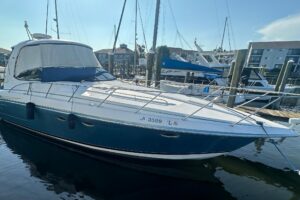 2005 Formula 37 Performance Cruiser for sale