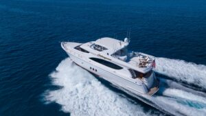 2005 Hatteras 80 Motor Yacht for sale - photo 4