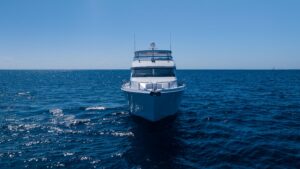 2005 Hatteras 80 Motor Yacht for sale - photo 7