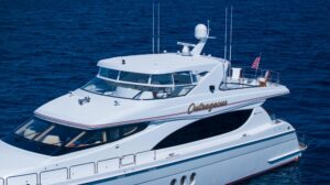 2005 Hatteras 80 Motor Yacht for sale - photo 8