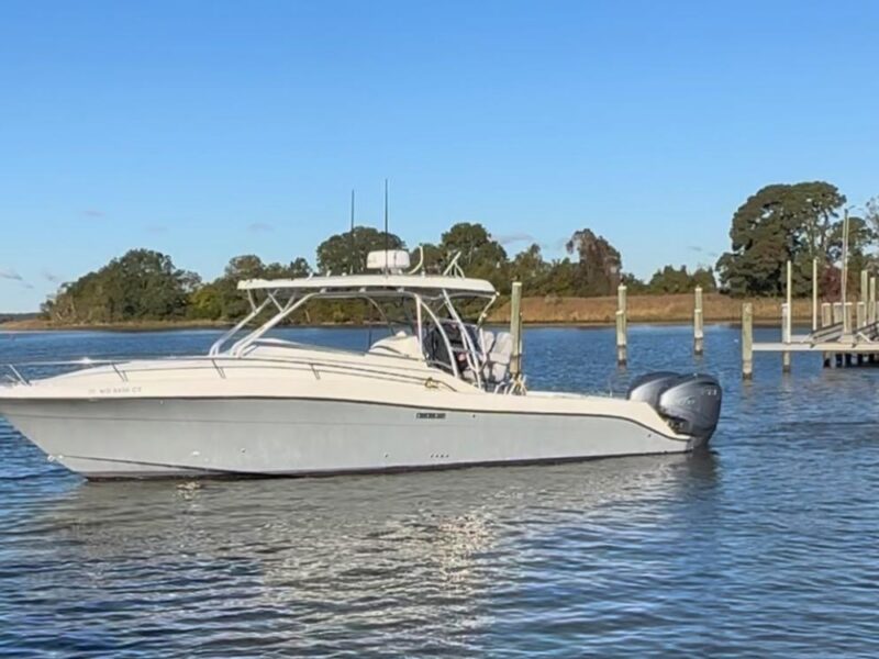 2005 Hydra-Sports Vector 3300 VX