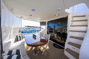 2005 Lazzara 68 Enclosed Bridge for sale - photo 6