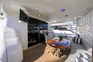 2005 Lazzara 68 Enclosed Bridge for sale - photo 8