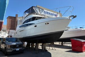 2005 Meridian 368 Motoryacht for sale - photo 6