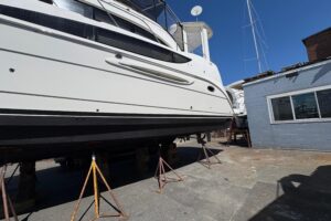 2005 Meridian 368 Motoryacht for sale - photo 8