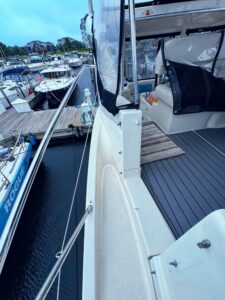 2005 Silverton 35 Motor Yacht for sale - photo 7
