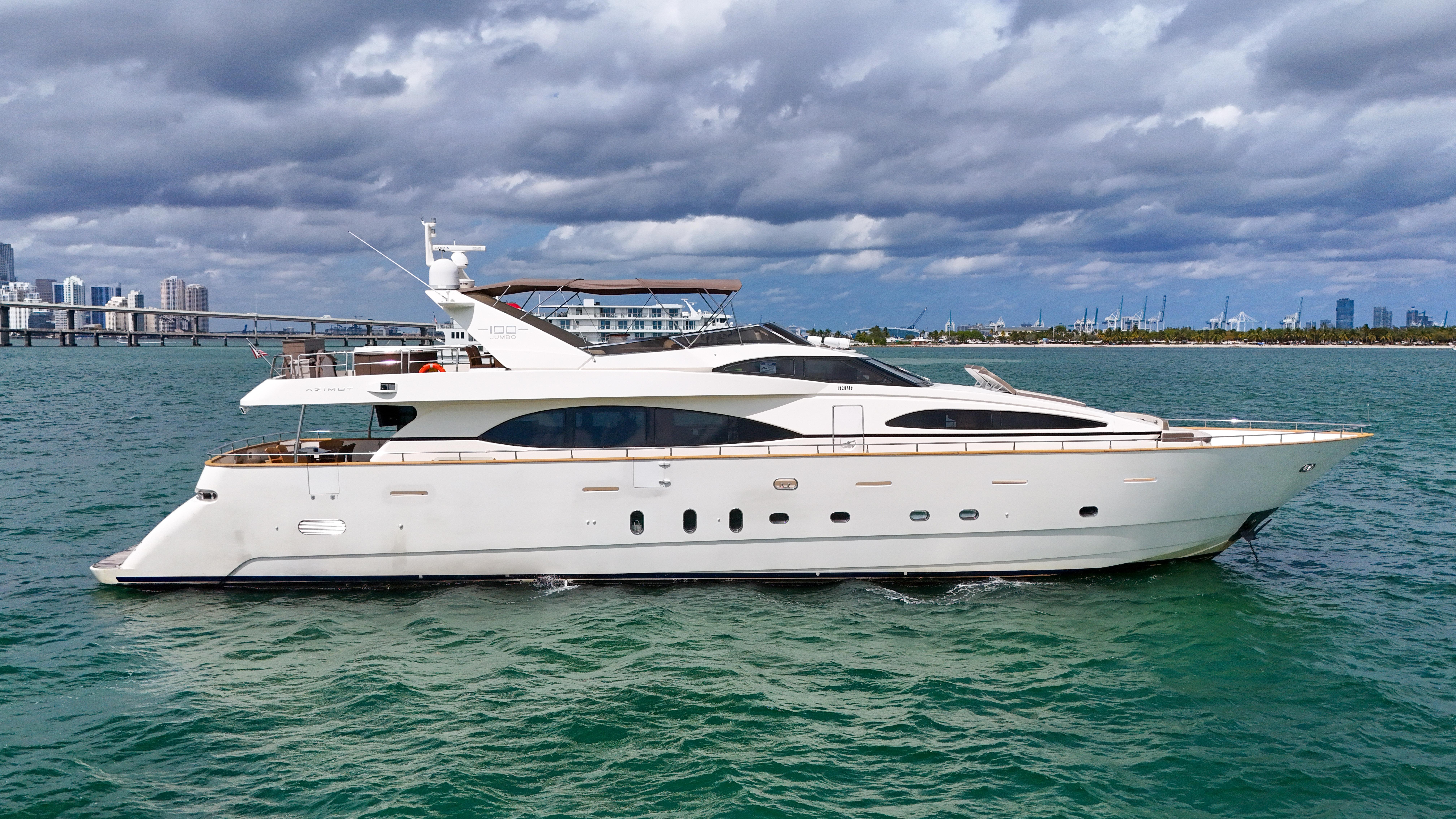 2006 Azimut 100 Jumbo for sale