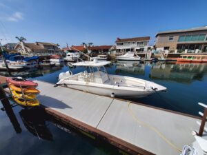 2006 Boston Whaler Outrage Center Console for sale - photo 2