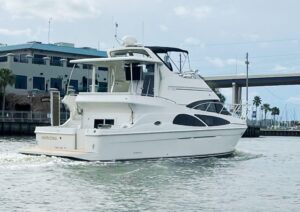 2006 Carver 41 Cockpit Motor Yacht for sale