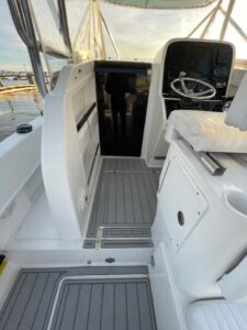 2006 Contender 36 Fisharound for sale - photo 7