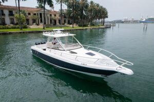 2006 Intrepid 348 Walkaround for sale - photo 4