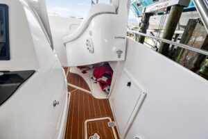 2006 Intrepid 377 Walkaround for sale - photo 8