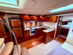 2006 Sea Ray 48 Sundancer for sale - photo 8