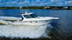 2006 Tiara Yachts 3200 Open for sale - photo 7