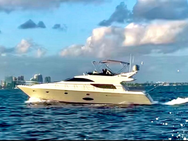 2006 Uniesse 58 MY