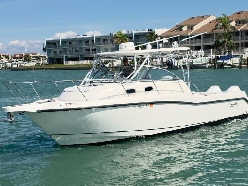2007 Boston Whaler 305 Conquest