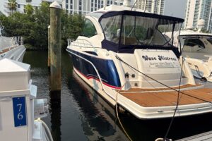 2007 Formula 45 Yacht for sale - photo 5