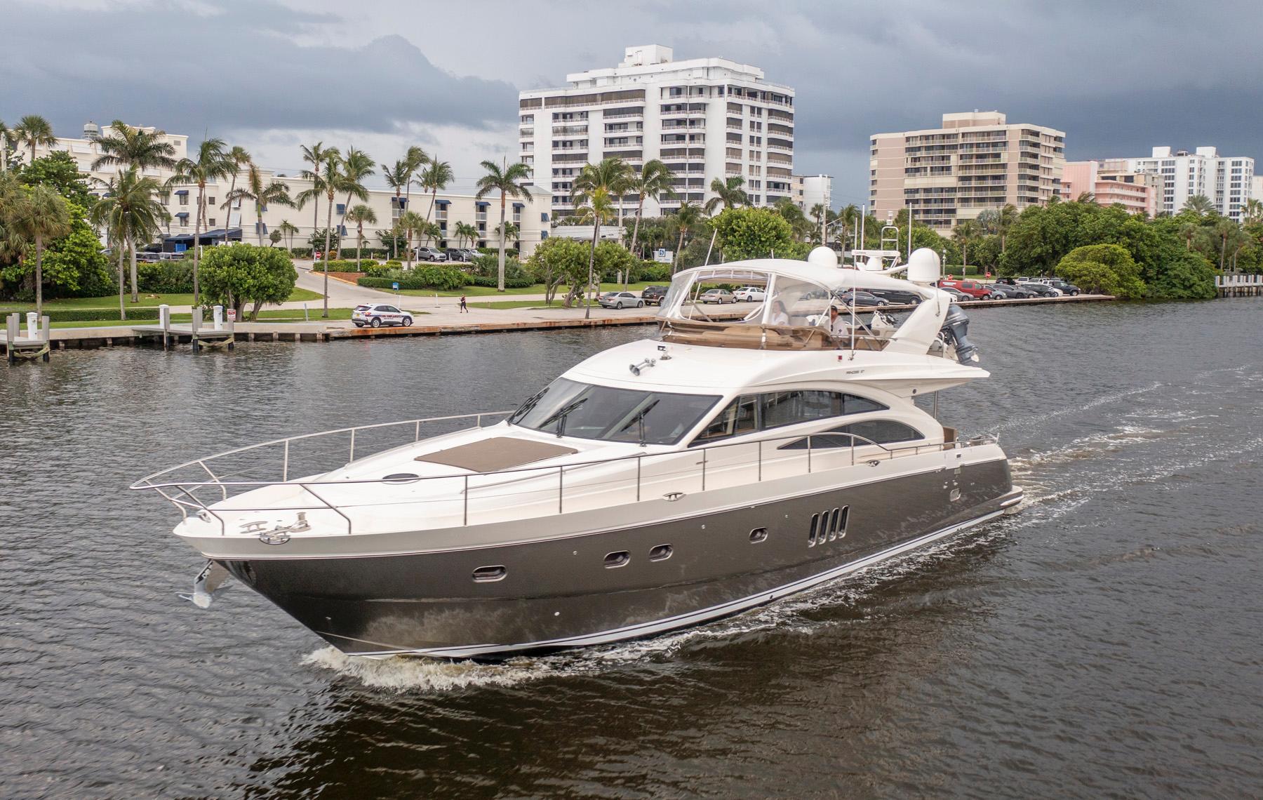 2007 Princess 67 Flybridge Motor Yacht for sale