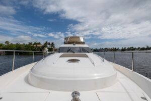 2007 Princess 67 Flybridge Motor Yacht for sale - photo 3