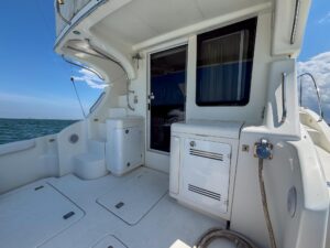 2007 Silverton 38 Convertible for sale - photo 5