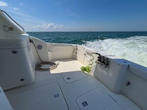 2007 Silverton 38 Convertible for sale - photo 7