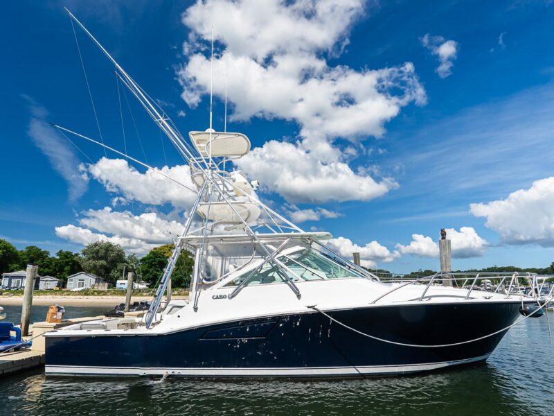 2008 Cabo 38 Express