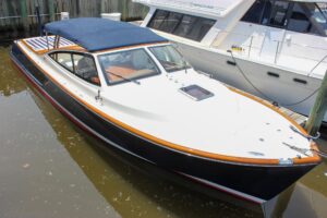 2008 Hinckley Talaria 38R Convertible for sale - photo 5