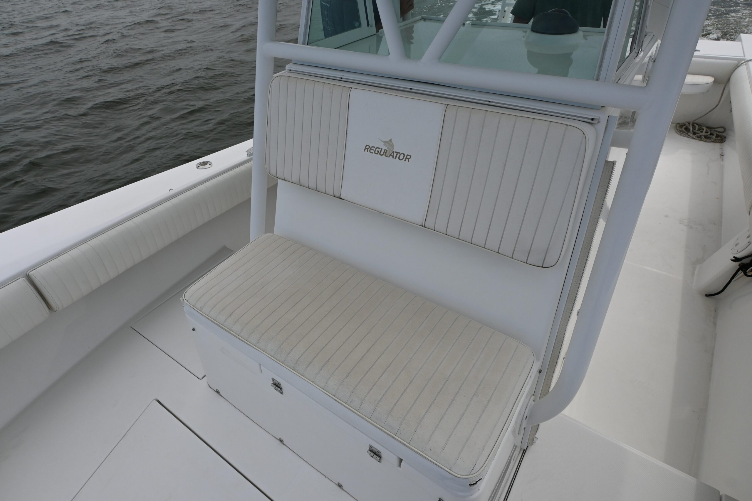 2008 Regulator 32 Forward Seating for sale - photo 12