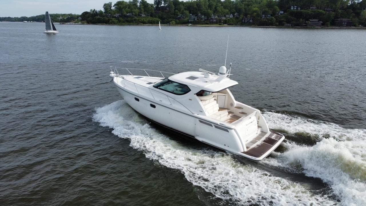 2008 Tiara Yachts 4300 Sovran for sale