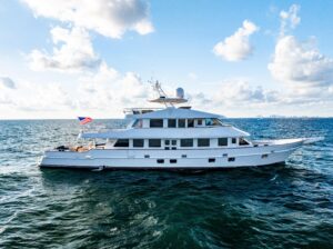 2009 Custom Crystal Yachts for sale