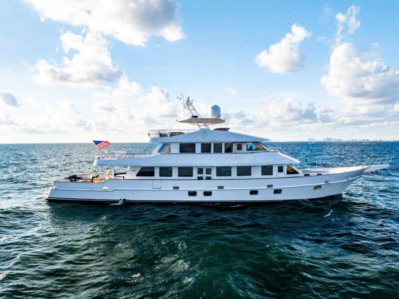2009 Custom Crystal Yachts