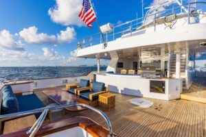 2009 Custom Crystal Yachts for sale - photo 2