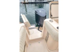 2009 Grady-White Express 330 for sale - photo 7