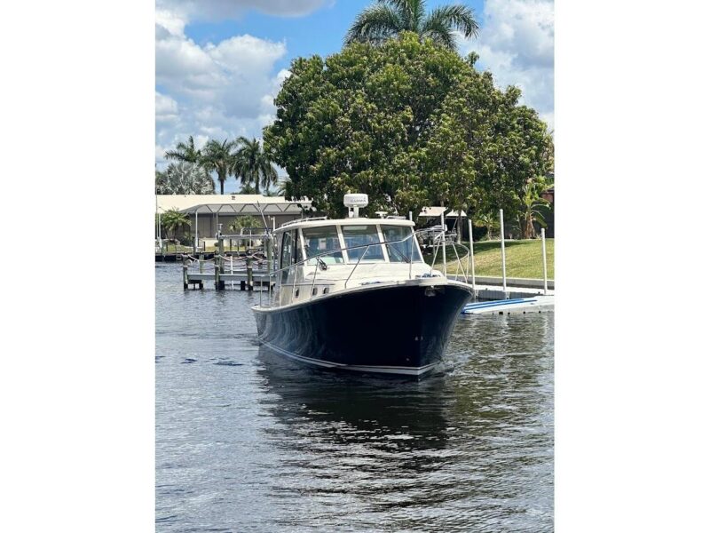 2009 Mainship Pilot 31