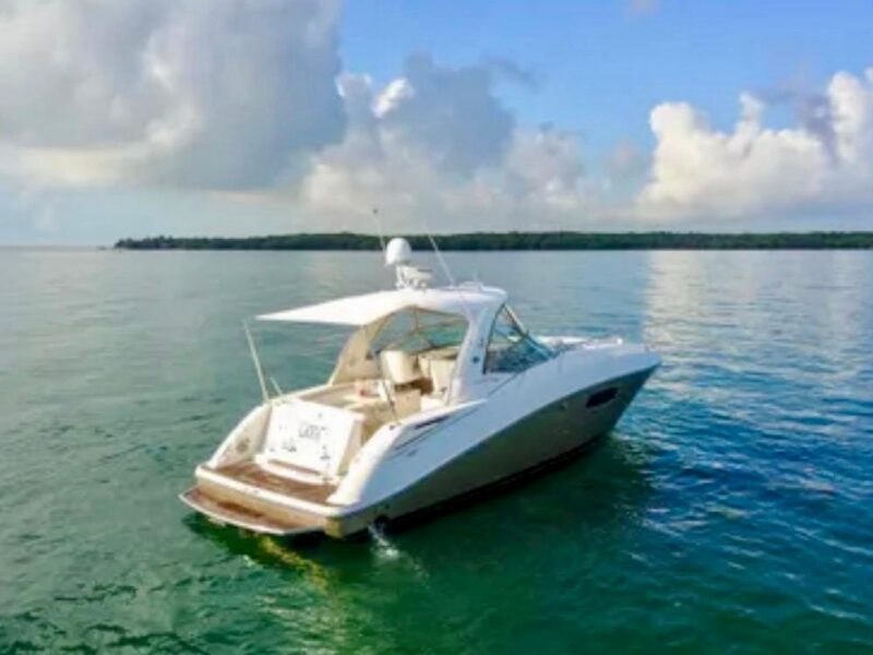 2009 Sea Ray Sundancer 350