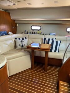 2009 Tiara Yachts 4300 Sovran for sale - photo 8