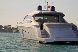 2010 Pershing 72 for sale - photo 3