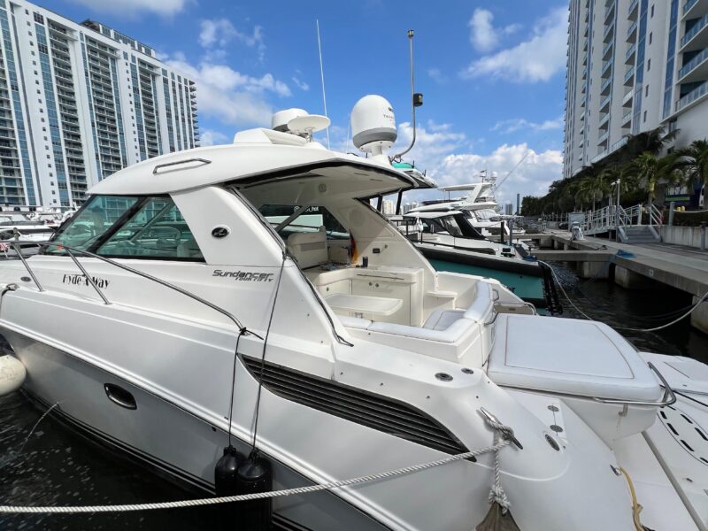 2010 Sea Ray 450 Sundancer