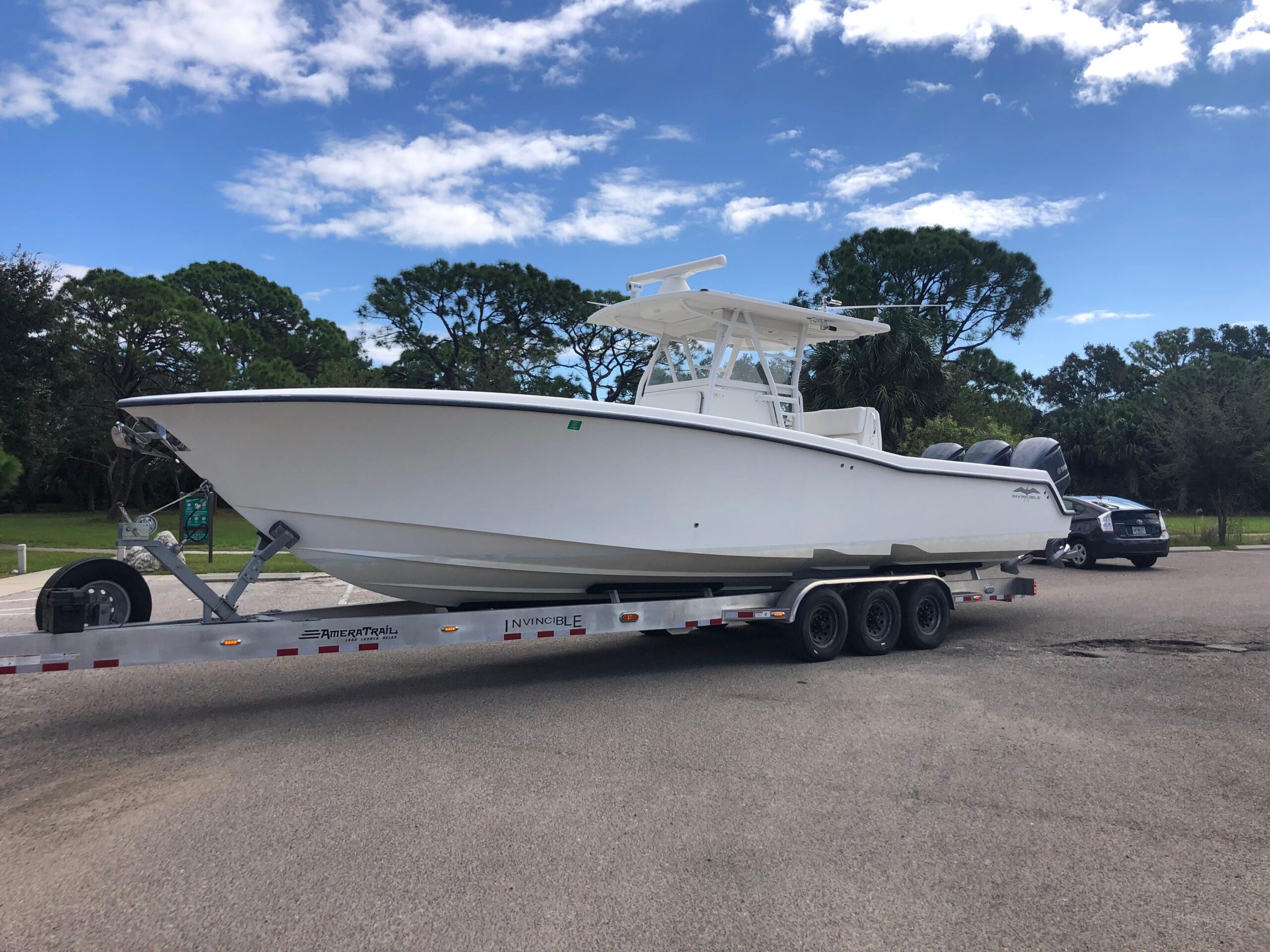 2011 Invincible 36 CC for sale