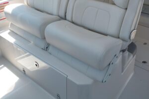 2011 Monterey 340 Sport Yacht for sale - photo 8