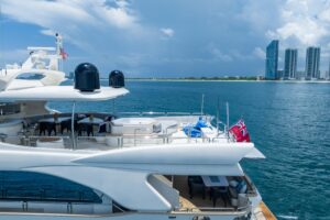 2012 Azimut 116 for sale - photo 8